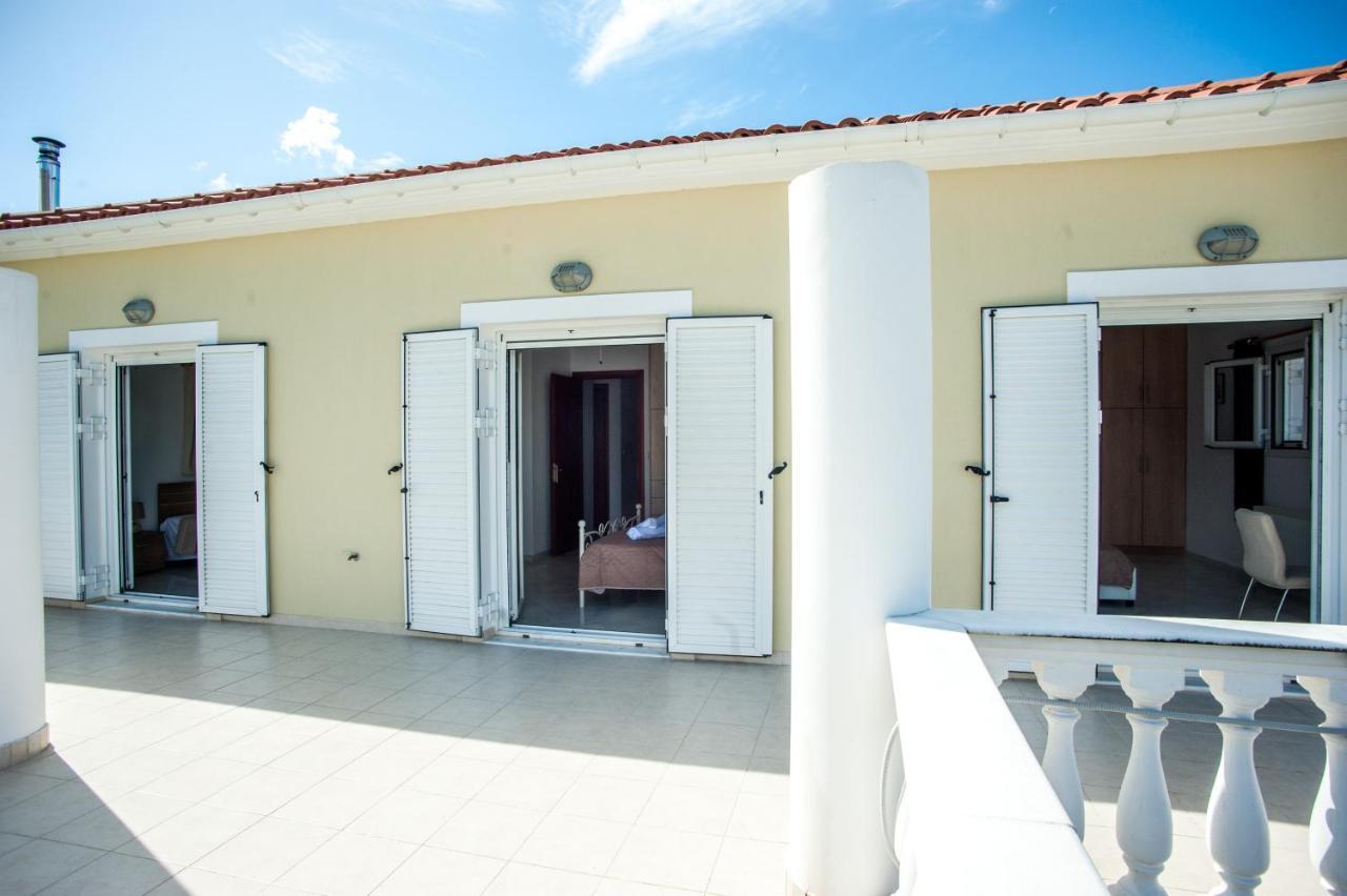 Nikos Apartments Spacious And Panoramic Argostoli  Exterior foto